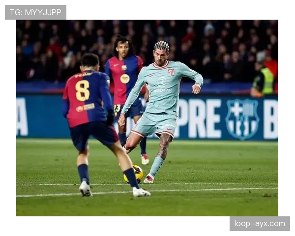 西甲豪门大举引援，剑指新赛季冠军