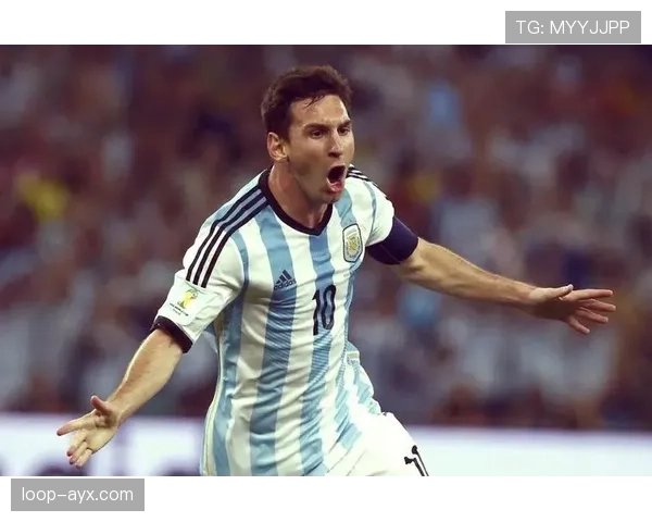 卡卡：以卓越表现重塑比赛格局，引领现代足球变革浪潮